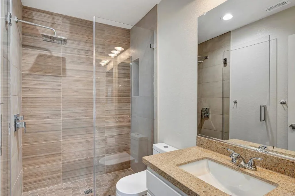 https://cdn.realtyfeed.com/cdn/127/306523346/14b1f8432d60d00bbbaddc8f017fbad9.webp