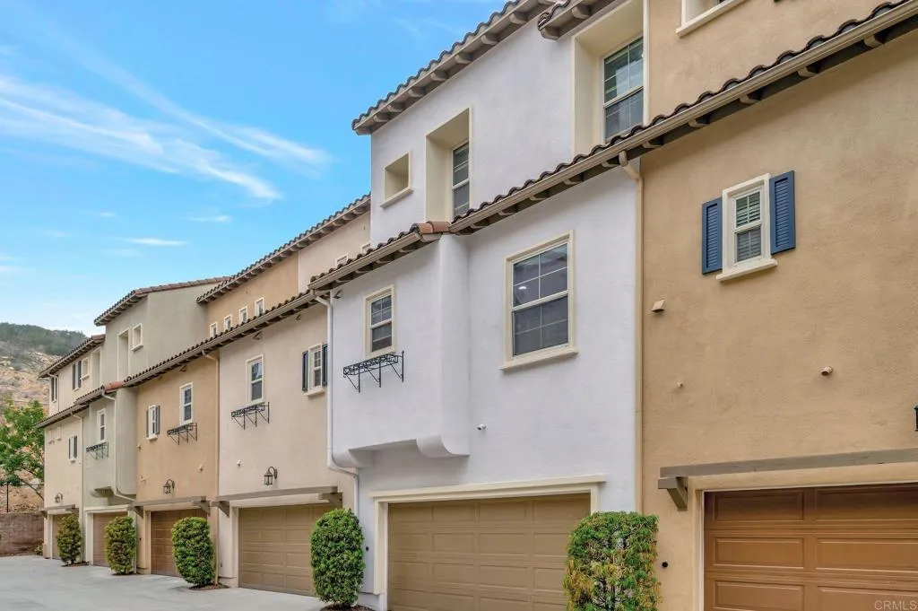 https://cdn.realtyfeed.com/cdn/127/306523346/6a16ce2f941261333a45970aca5174c7.webp