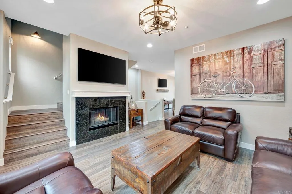 https://cdn.realtyfeed.com/cdn/127/306523346/fc83d6cb49964a1dbaa288b7d1b578bb.webp