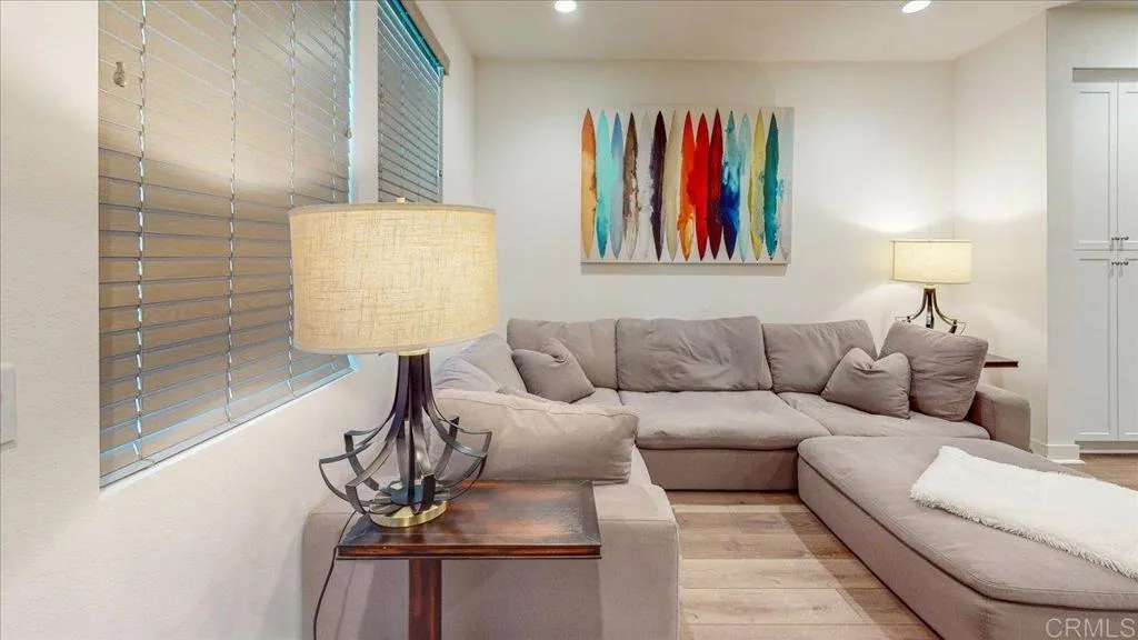 Photo #5: NDP2508200 Listing 