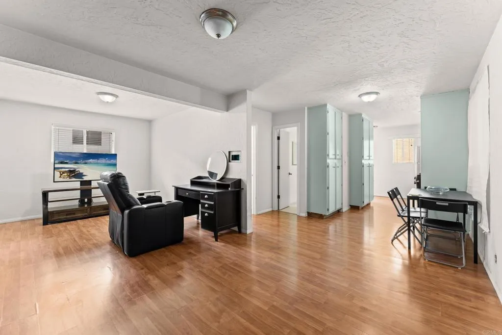 https://cdn.realtyfeed.com/cdn/127/306523365/27556271f807179835c27ad17215544a.webp