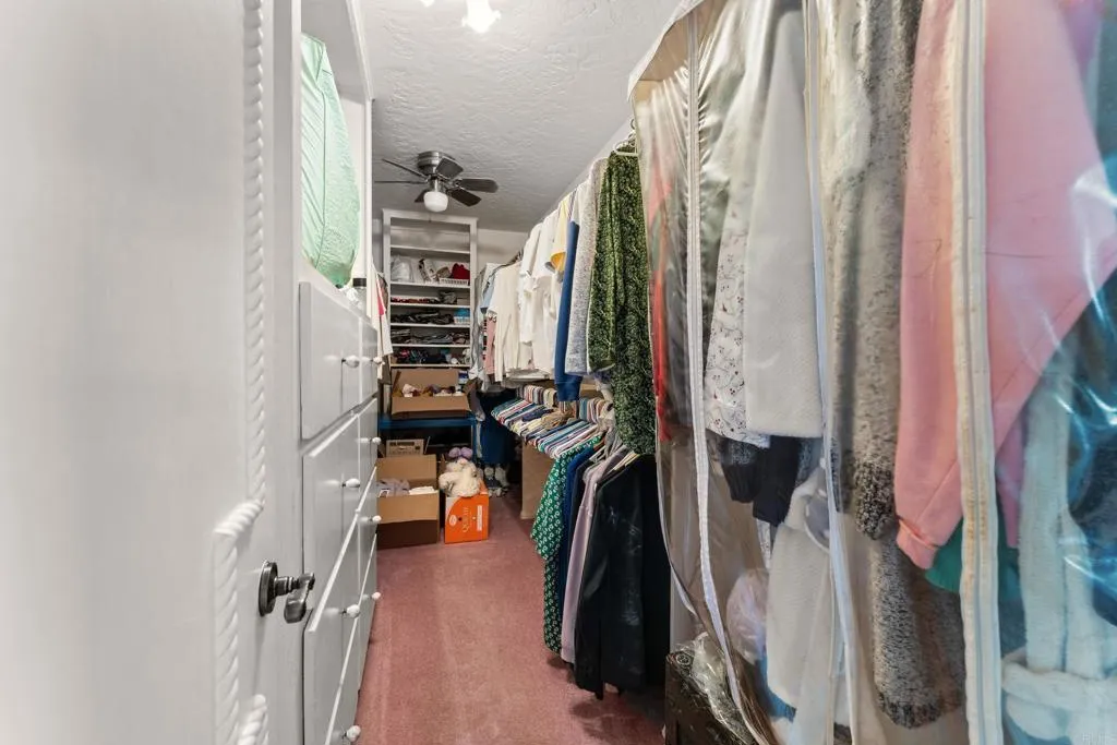 https://cdn.realtyfeed.com/cdn/127/306523365/2fb1d2eaf8bb3b47edb57deeab4cd48b.webp