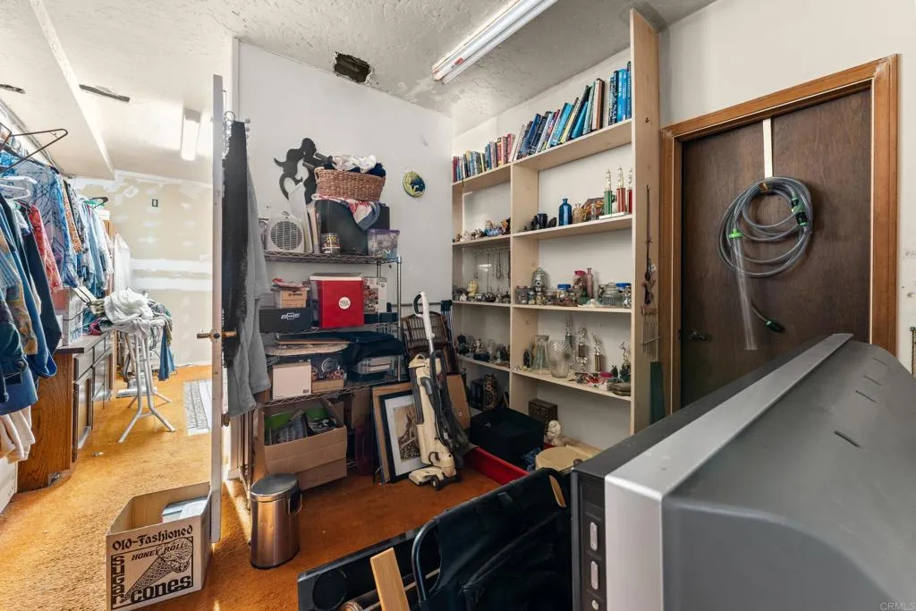 https://cdn.realtyfeed.com/cdn/127/306523365/44e3d2b19c564dc49901c93cab396801.webp