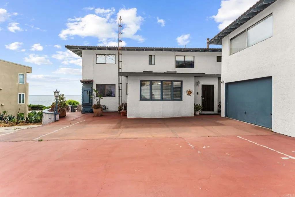 https://cdn.realtyfeed.com/cdn/127/306523365/4d497a29cc213015bb914ab9d097ab32.webp
