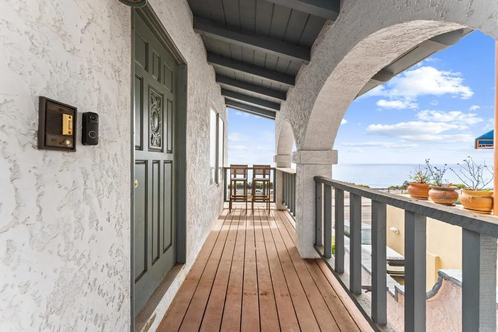https://cdn.realtyfeed.com/cdn/127/306523365/5db0673527553f1e533049f5cd2e351a.webp