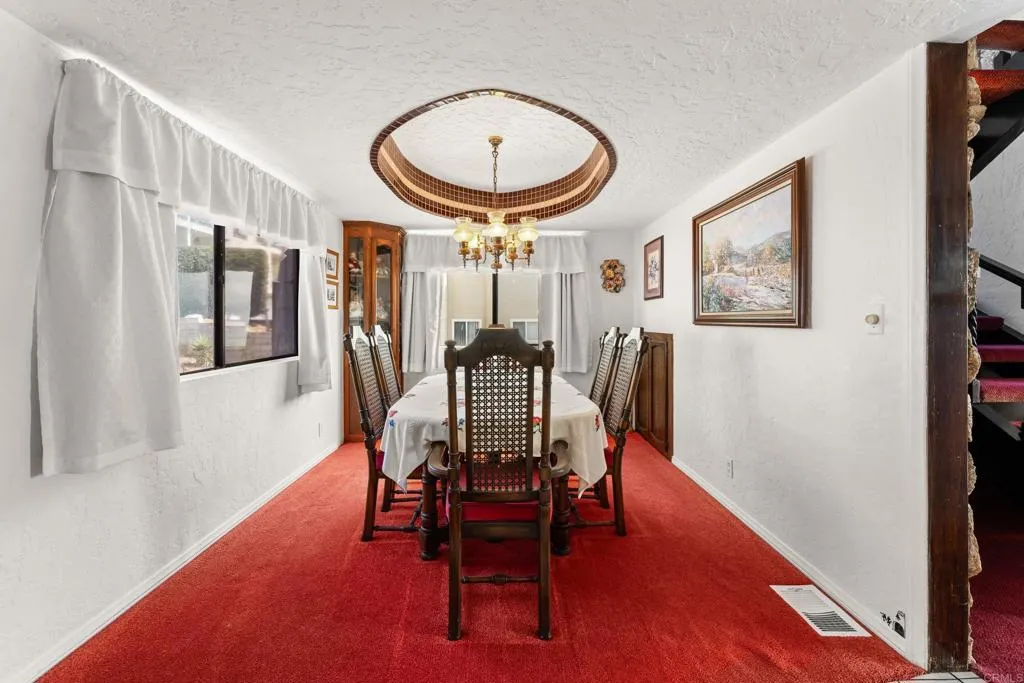 https://cdn.realtyfeed.com/cdn/127/306523365/6d9fe42732db249e3cacbc797f54c1ac.webp