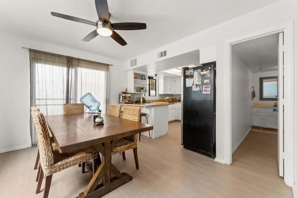 https://cdn.realtyfeed.com/cdn/127/306523365/e8bd605e872a92678ac397eaf6085412.webp