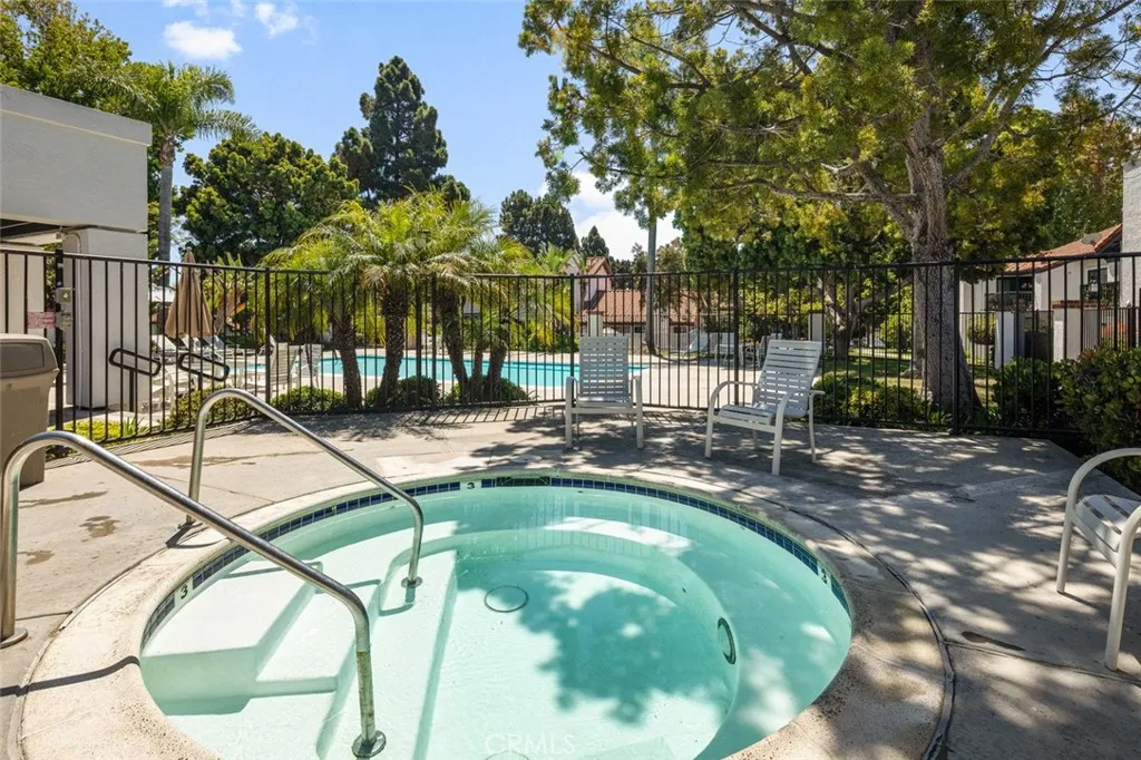https://cdn.realtyfeed.com/cdn/127/306523407/4250cf97e58caca11519fe4b32ac7a15.webp