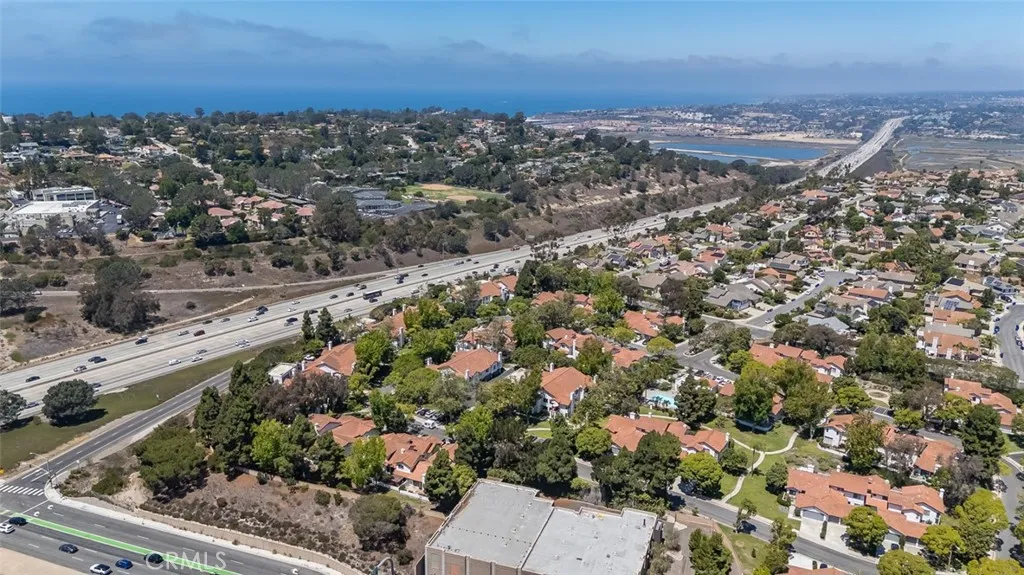 Photo #3: OC25188467 Listing 