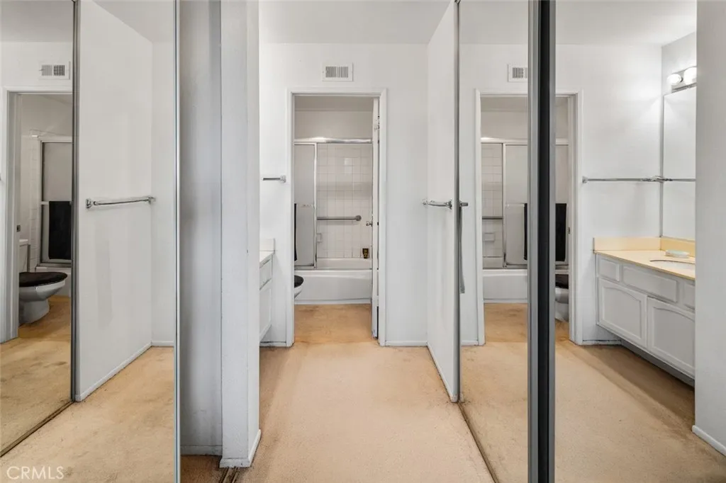 https://cdn.realtyfeed.com/cdn/127/306523407/519d56c29542179732fb202ff691ed3f.webp