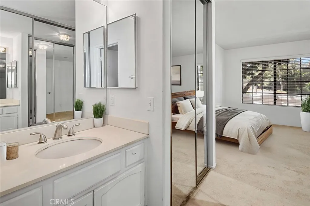 https://cdn.realtyfeed.com/cdn/127/306523407/53e3646c38a7115bd8ab993321e8ca37.webp