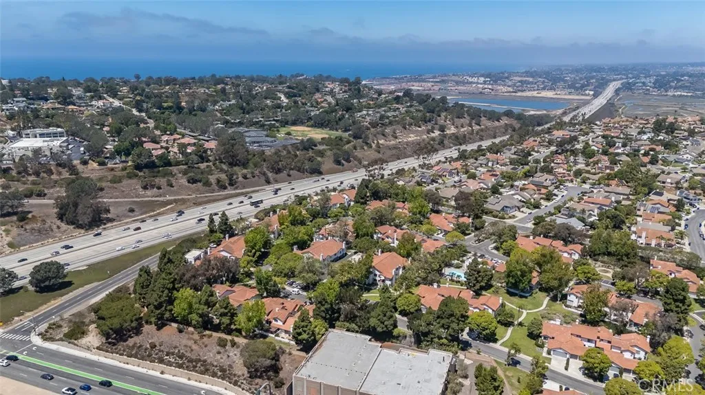 https://cdn.realtyfeed.com/cdn/127/306523407/60da2c2f9b1a48732039f23b53f48cb3.webp