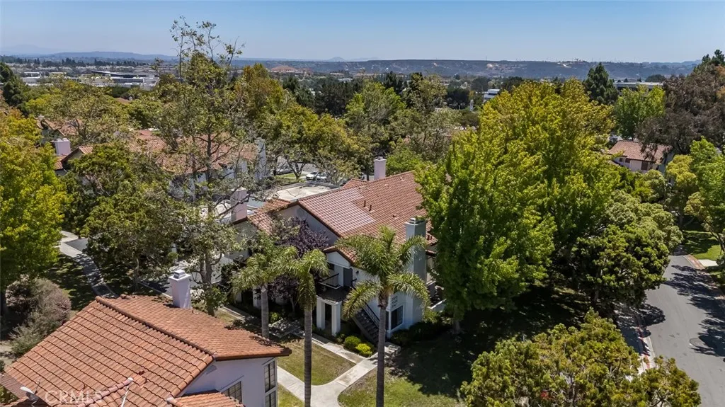 https://cdn.realtyfeed.com/cdn/127/306523407/6638c91e1430b81388e3e885ef971a1e.webp