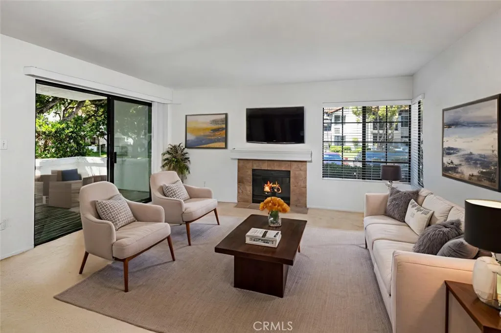 https://cdn.realtyfeed.com/cdn/127/306523407/9d104e92b305a95526ccd6ba56ddf408.webp