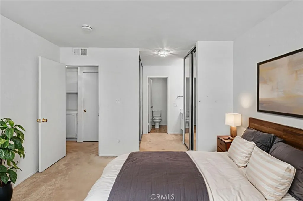 https://cdn.realtyfeed.com/cdn/127/306523407/9d447da2825a818d2b1820a1bd741027.webp