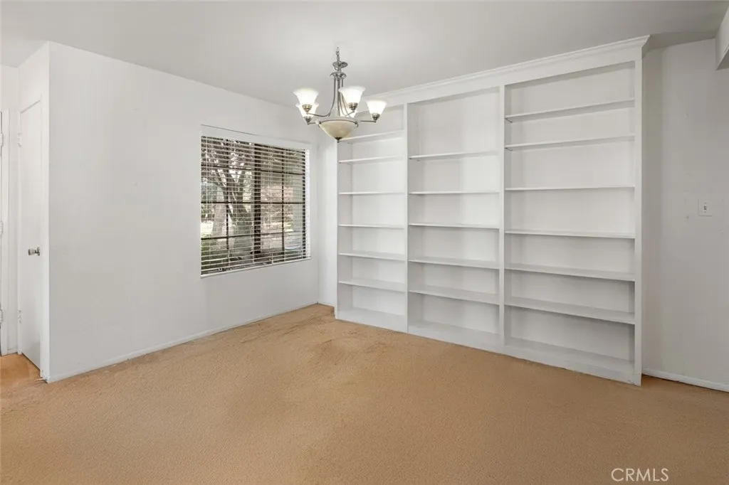 https://cdn.realtyfeed.com/cdn/127/306523407/d979ff1aefd2358f6ff3f4f364d94508.webp