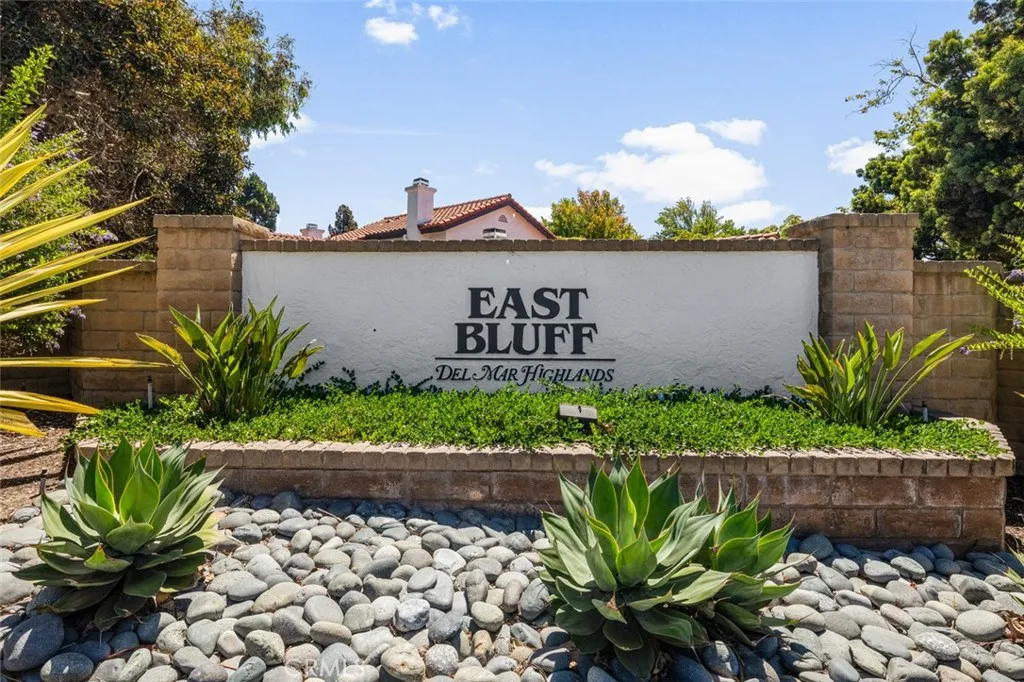 https://cdn.realtyfeed.com/cdn/127/306523407/ef693587c8c98ccd63b42210c1f15ab2.webp