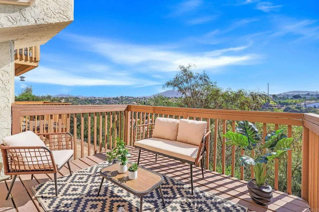https://cdn.realtyfeed.com/cdn/127/306523433/441e5f54669e7a6d7901886750b7f0cb.webp