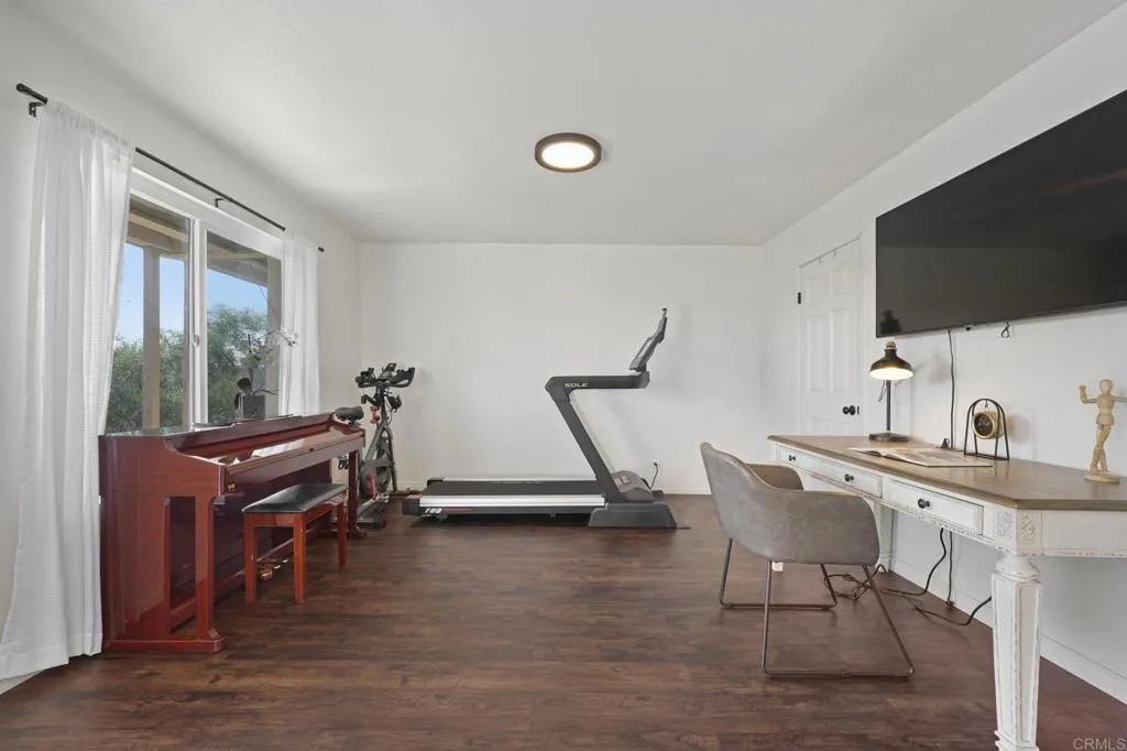 https://cdn.realtyfeed.com/cdn/127/306523433/7c1546f546655a82fa9f81a83d66200b.webp