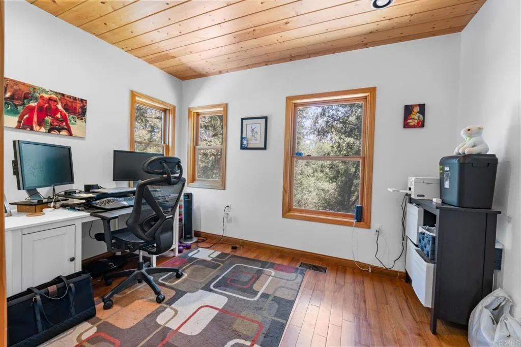 https://cdn.realtyfeed.com/cdn/127/306523449/328fa046c75d30ebdd1f81d0fb1a3fa3.webp
