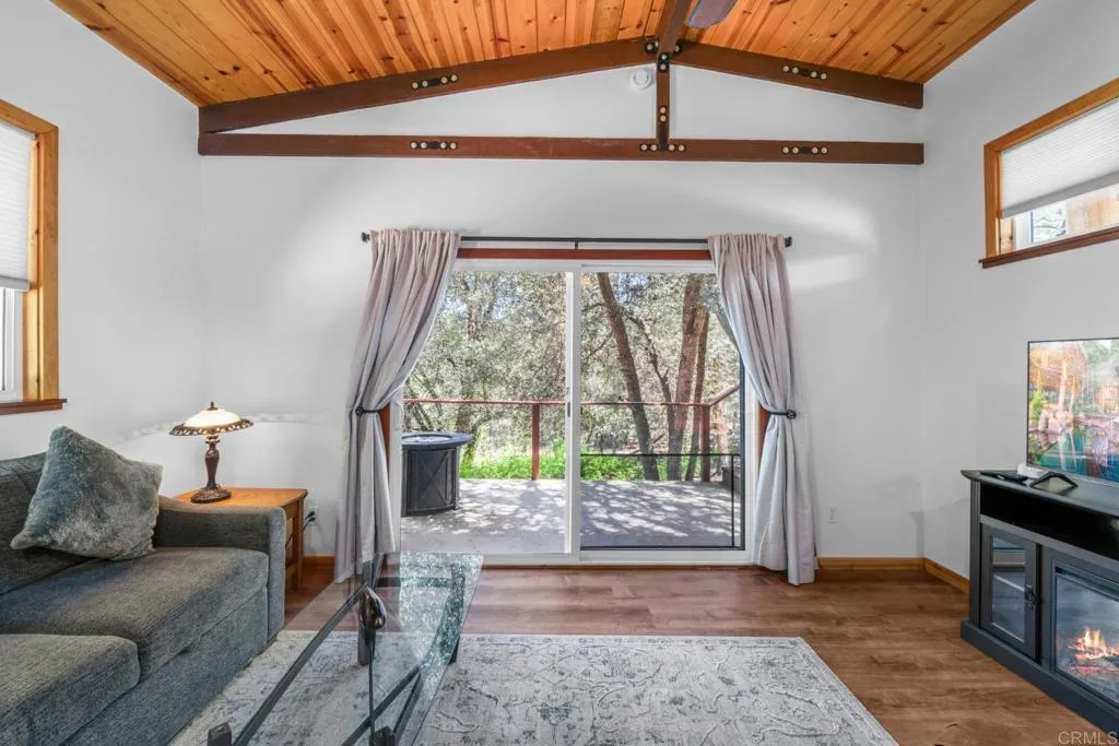 https://cdn.realtyfeed.com/cdn/127/306523449/441e1affed86150384bb9e5035035716.webp