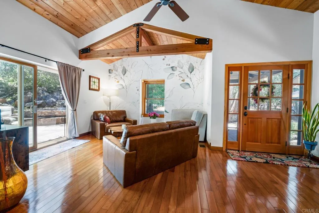 https://cdn.realtyfeed.com/cdn/127/306523449/8752efc40b147f40c4ce5aa014513680.webp