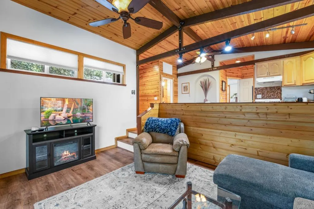 https://cdn.realtyfeed.com/cdn/127/306523449/a05a61ac3bf712edbc0185aa67cc3903.webp