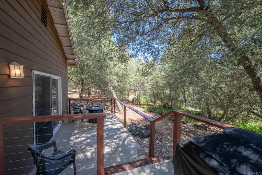 https://cdn.realtyfeed.com/cdn/127/306523449/c0195f4c2378c7f6c4cd3fe581508b27.webp