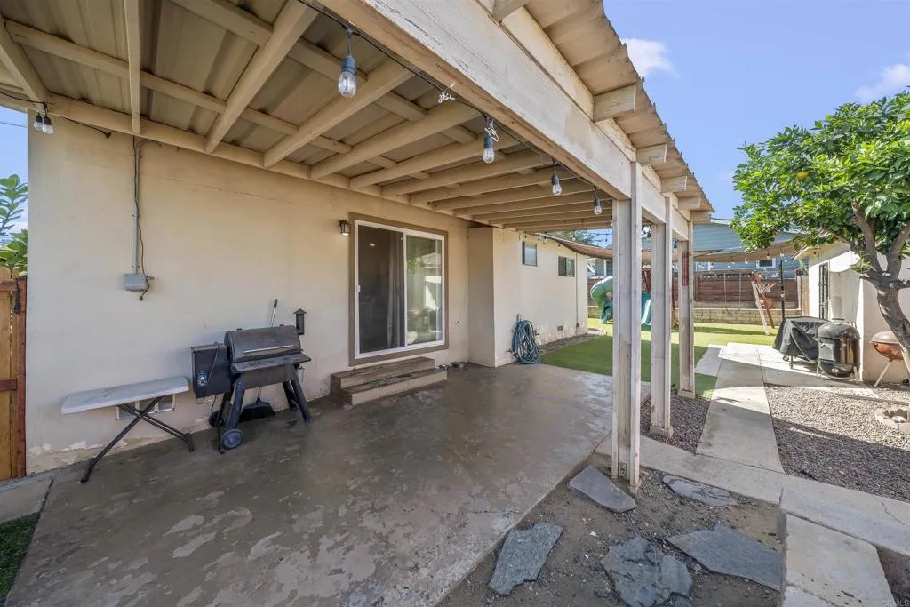https://cdn.realtyfeed.com/cdn/127/306523450/57423d813a0e15da5a916e48a1586717.webp