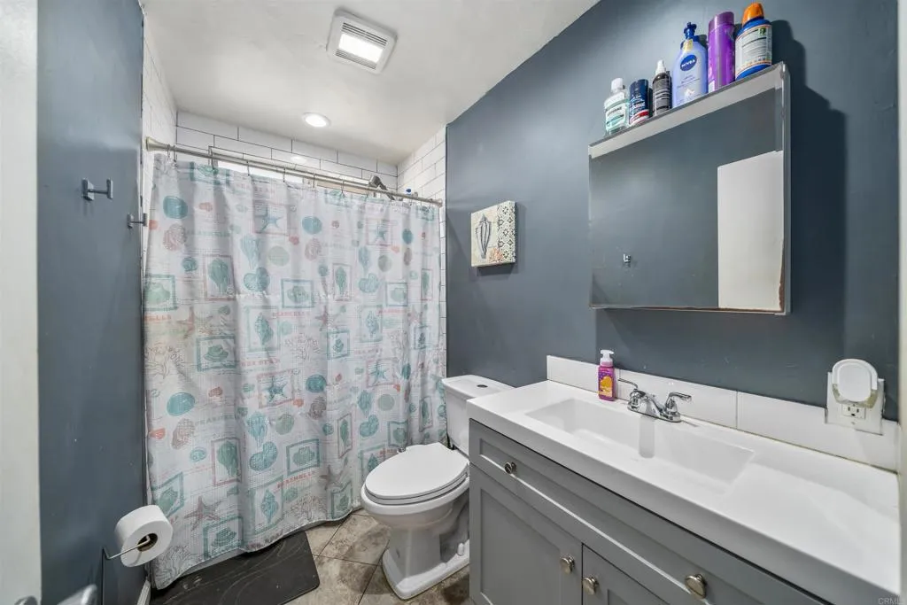 https://cdn.realtyfeed.com/cdn/127/306523450/74f2982110c6bee85a2705e4248846f2.webp