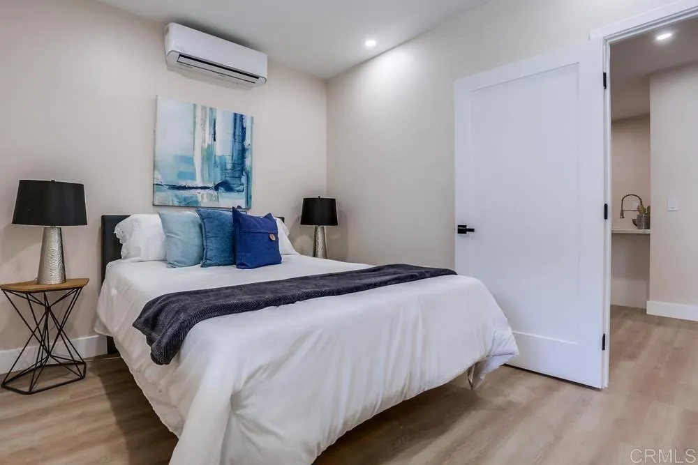 https://cdn.realtyfeed.com/cdn/127/306523474/b3762197e37b4e74fbd8f7ad45a4db02.webp