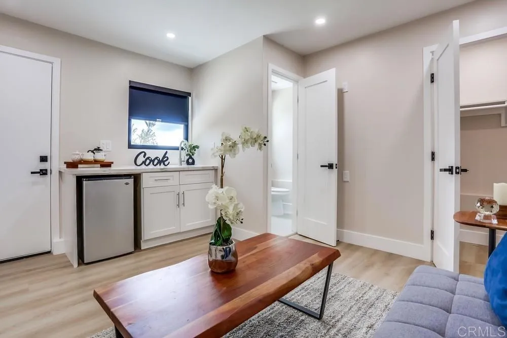 https://cdn.realtyfeed.com/cdn/127/306523474/e1ee62a67757c1f852c0e2587ab87c20.webp