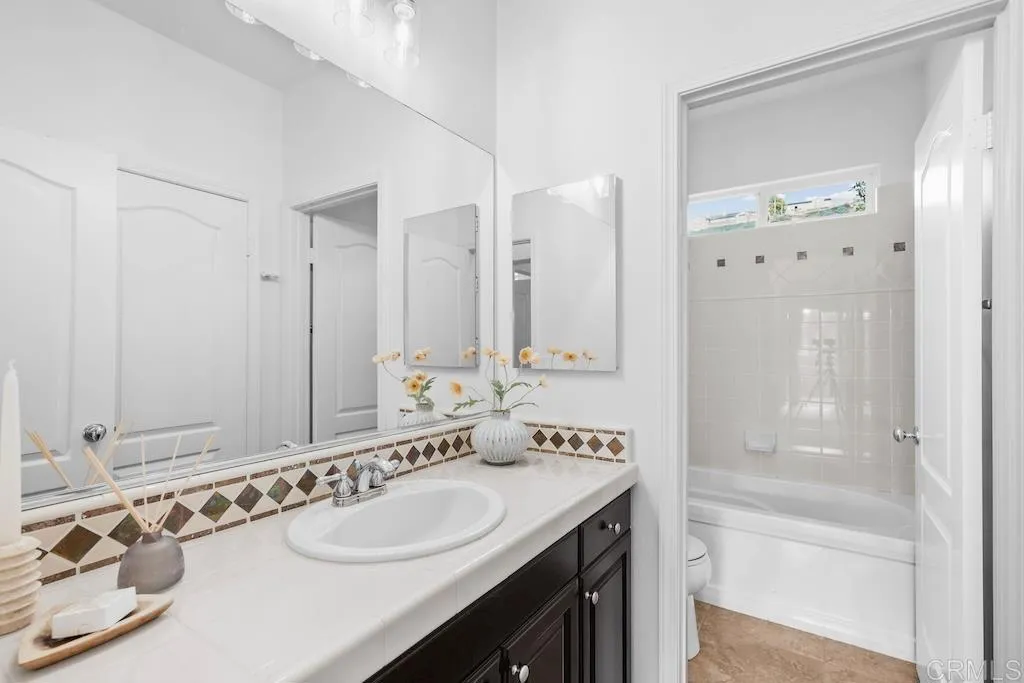 https://cdn.realtyfeed.com/cdn/127/306523477/055166d44a4a9a540b8762587c823e7a.webp