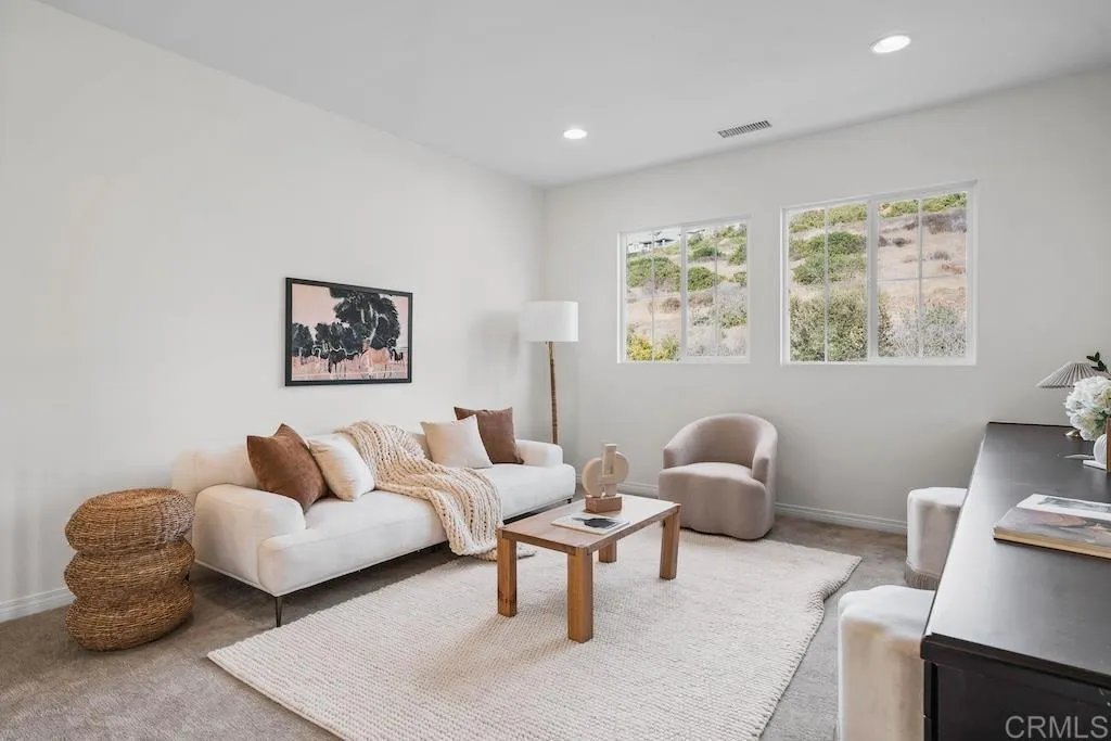 https://cdn.realtyfeed.com/cdn/127/306523477/2788261f44b5fbb243062cf700b0eee8.webp