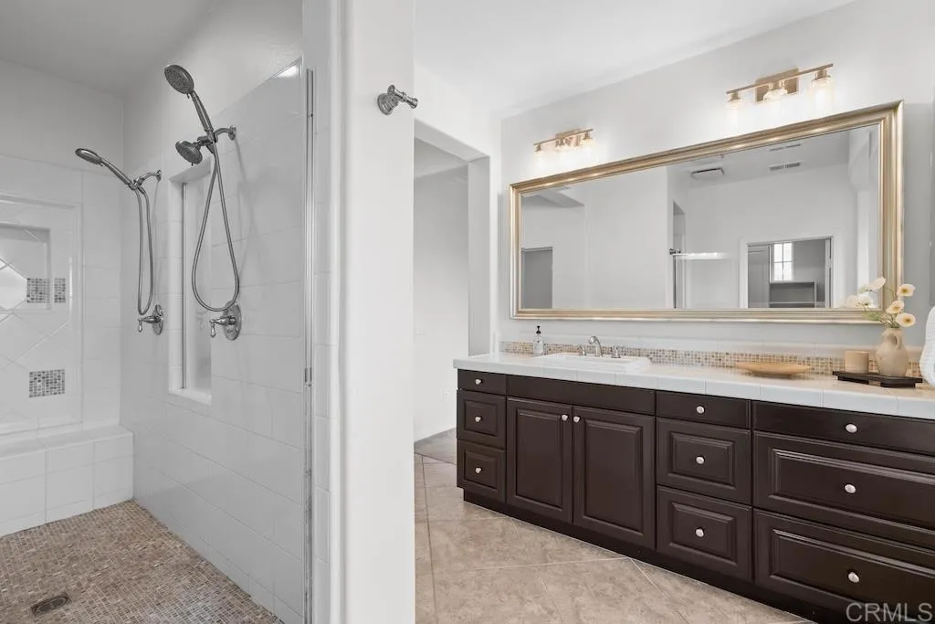 https://cdn.realtyfeed.com/cdn/127/306523477/2aa1555aa32a006d69d749c18a2e4121.webp