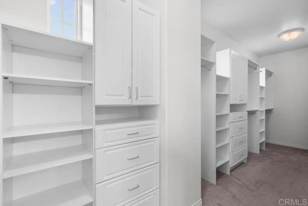 https://cdn.realtyfeed.com/cdn/127/306523477/76870de81324be55f6161a4207afc4f7.webp