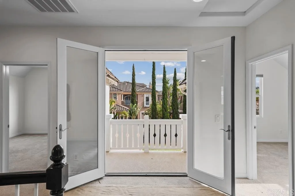 https://cdn.realtyfeed.com/cdn/127/306523477/7de7337668fe3785f4e61f1221e33d4d.webp
