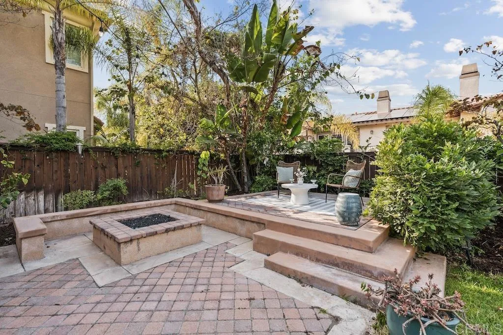 https://cdn.realtyfeed.com/cdn/127/306523477/8b725470246df012eb03b2b98cb41205.webp