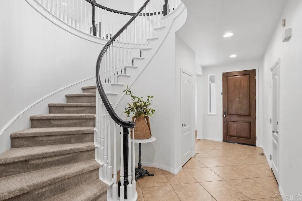 https://cdn.realtyfeed.com/cdn/127/306523477/a01a08388d7fcada12b8f7f0223a875e.webp