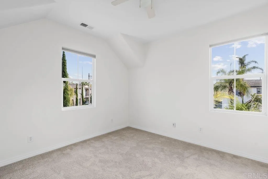 https://cdn.realtyfeed.com/cdn/127/306523477/bfe53a3e07f46991f3452d64371a209f.webp
