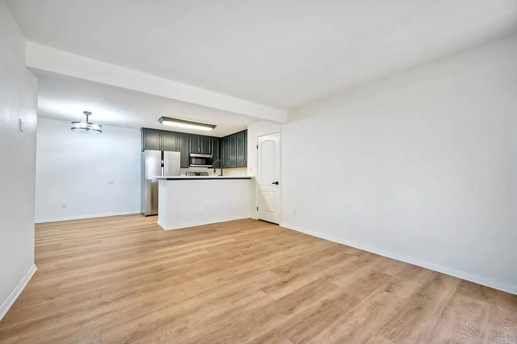 https://cdn.realtyfeed.com/cdn/127/306523480/1d01e1ebd0abbd6fc01889c5f9f94c75.webp