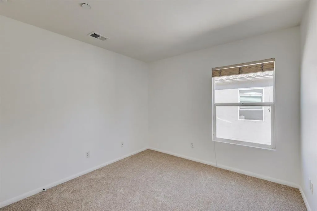 https://cdn.realtyfeed.com/cdn/127/306523514/1fb0b40a68372ecf6f82144107a4793f.webp