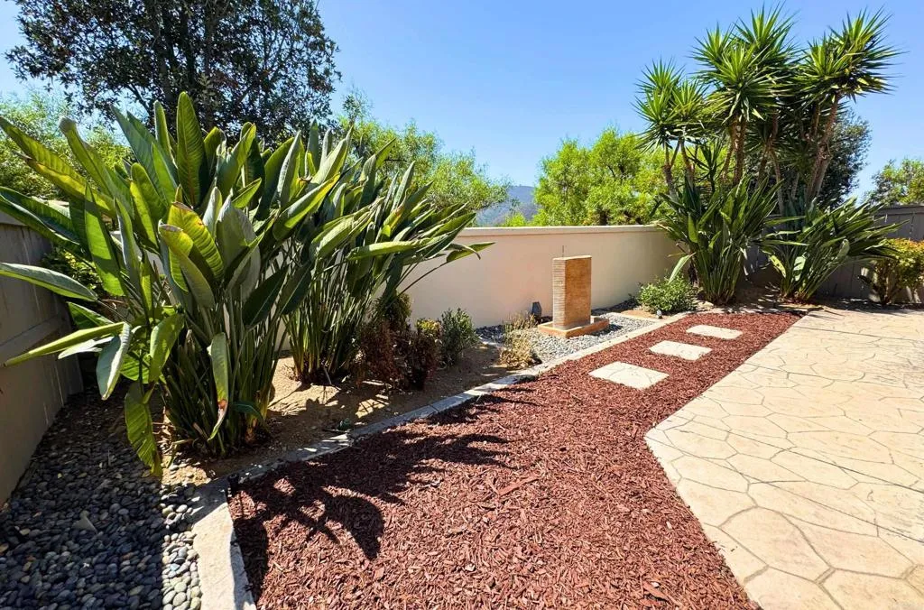 https://cdn.realtyfeed.com/cdn/127/306523514/51f871443a7e935c44ea4062fd24e10e.webp