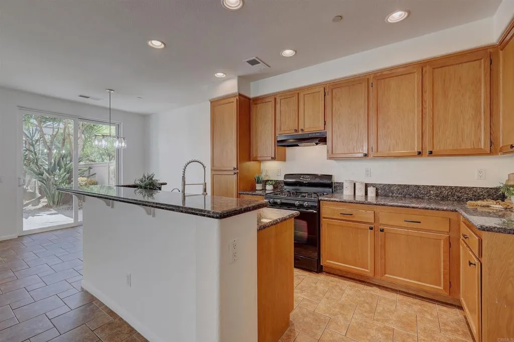 https://cdn.realtyfeed.com/cdn/127/306523514/be1da94a37570748206017861d6e21b3.webp