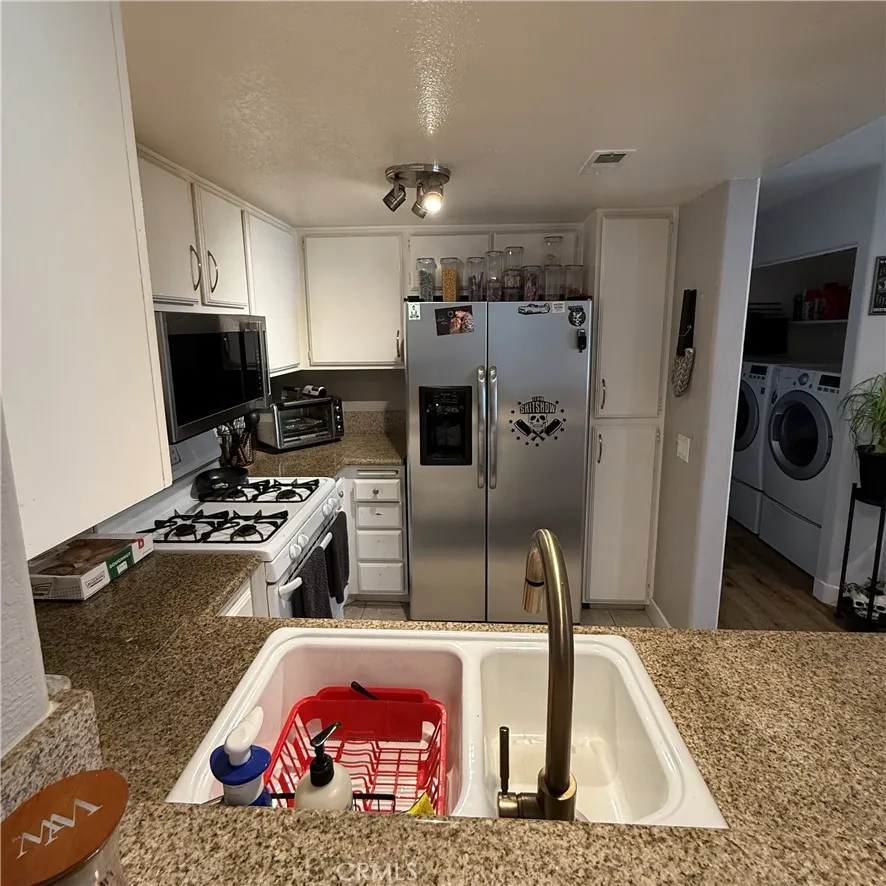 Photo #12: OC25188506 Listing: Photo #12