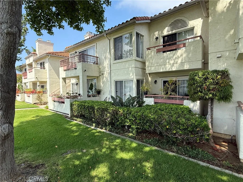 Photo #3: OC25188506 Listing 