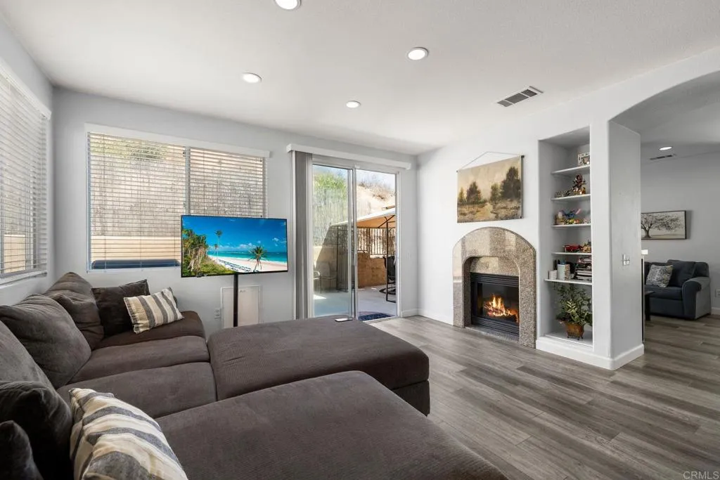 https://cdn.realtyfeed.com/cdn/127/306523544/7454a481656ce8495d3b89f768bceded.webp