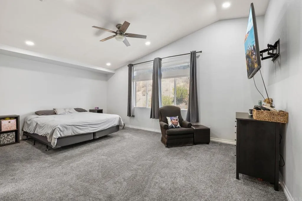 https://cdn.realtyfeed.com/cdn/127/306523544/ea5ec5008925d1d2fb2573004affbdc6.webp