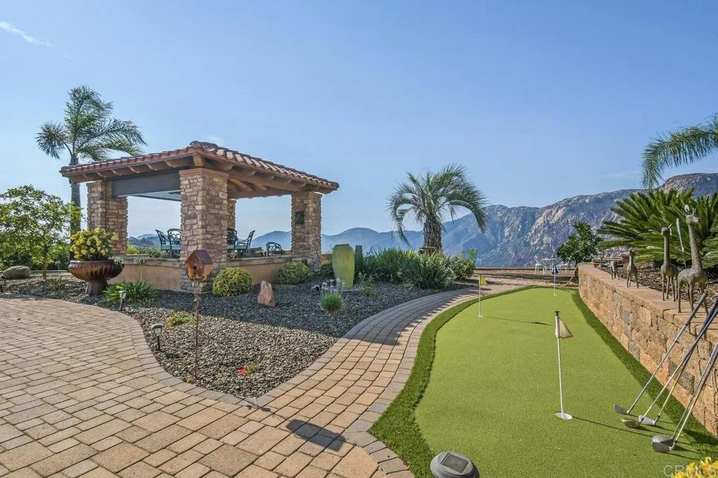 https://cdn.realtyfeed.com/cdn/127/306523558/0a04858730db78a5ebd20b8fba48aecf.webp