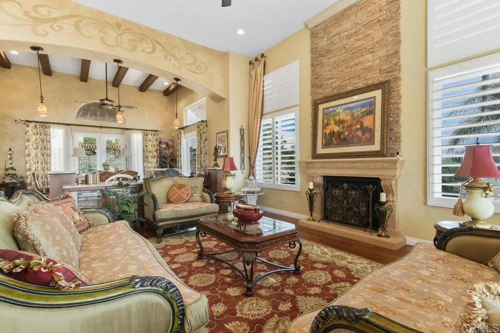 https://cdn.realtyfeed.com/cdn/127/306523558/82e01b36a4822ff1a91b867561257ef9.webp
